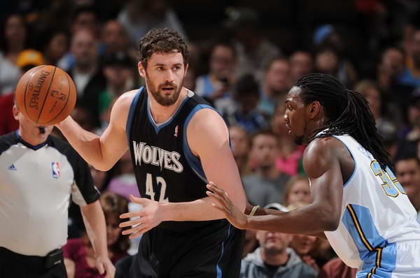 14年了！中国球员上一次在NBA首发出场，还是10-11赛季的易建联（中国球员NBA首发已相隔14年，上一次还是10-11赛季的易建联）