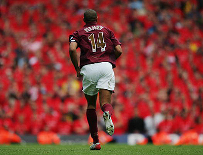 1、据《图片报》消息，沙尔克希望在一月份引进一名...（图片报：沙尔克计划在一月份引进一名...）