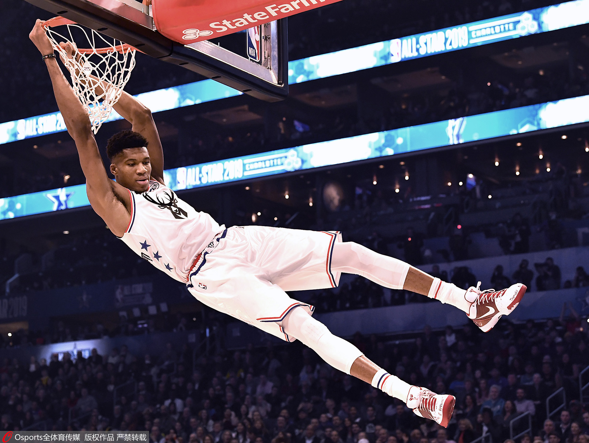 对利物浦攻入两球，德里乌赫：仍感觉不真实，当机会出现我把握住了（德里乌赫对利物浦梅开二度：仍觉不真实，机会来时我抓住了）