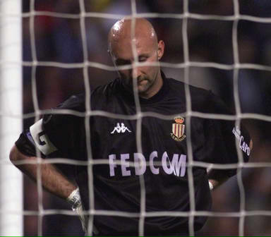 桑托斯主帅：计划内马尔能参加下轮巴甲，本轮他膝盖不适缺席（桑托斯主帅称内马尔膝盖不适缺席本轮，计划下轮出战巴甲）