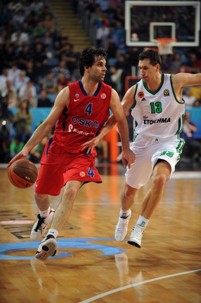 场均净负16.2分！奇才14连败距队史连败纪录只差2场（奇才苦吞14连败，场均净负16.2分，距队史最长连败仅差两场）