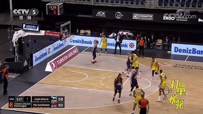 半场战报：皇家奥维耶多0-0奥萨苏纳（半场战况：皇家奥维耶多与奥萨苏纳0-0暂时握手言和）